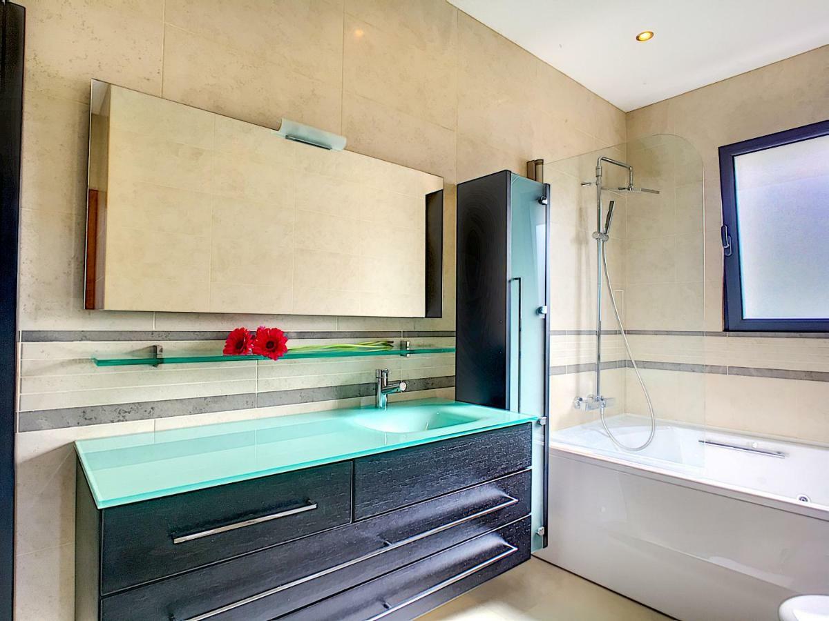 Villa North Sea By Lovelystay Ponta Delgada  Extérieur photo